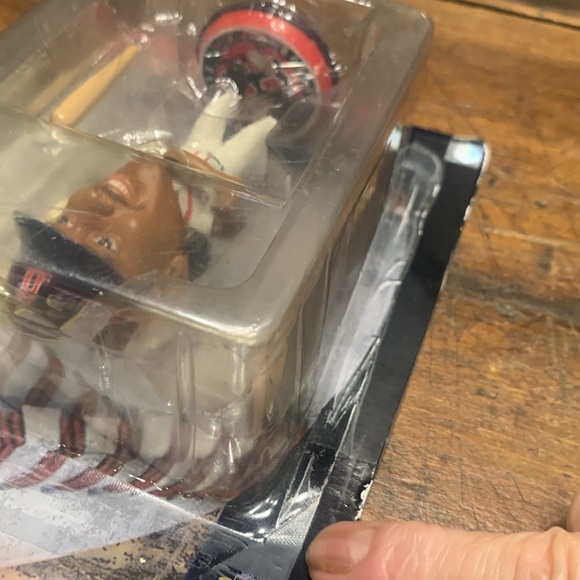 MANNY RAMIREZ MINI BIG HEADS BOBBLE HEAD FIGURINE IN PACKAGE. - Picture 6 of 13